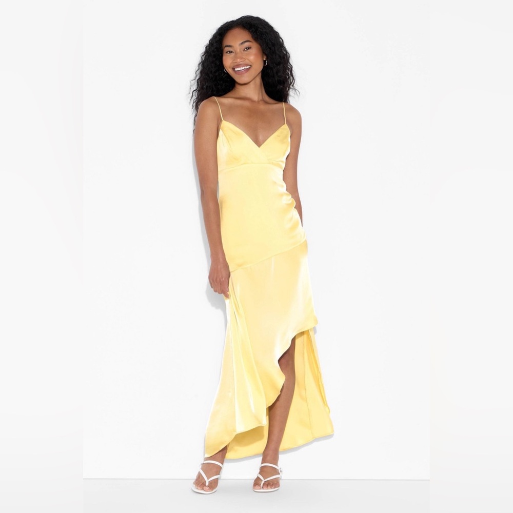 Wild Fable Maxi Dress Light Yellow Sleeveless Satin Asymmetrical Prom Sz L
